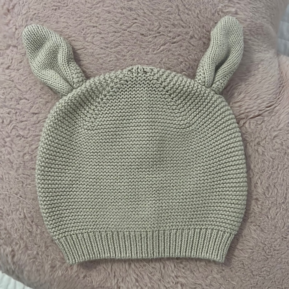 H&M hat with ears